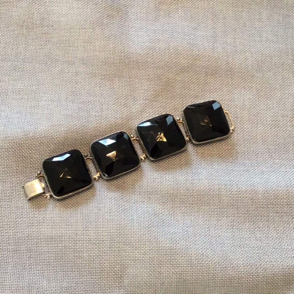 Vintage black stone bracelet - Picture 1 of 3